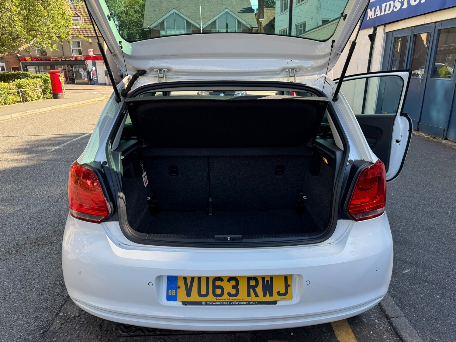 Vehicle 48