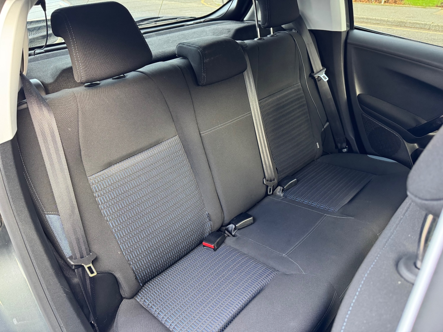 Used Peugeot 208 2012 for sale - 77061305: Photo 8