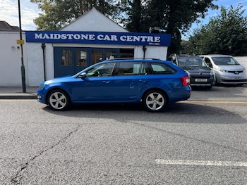 Used Skoda Octavia 2020 for sale - 76008372: Photo