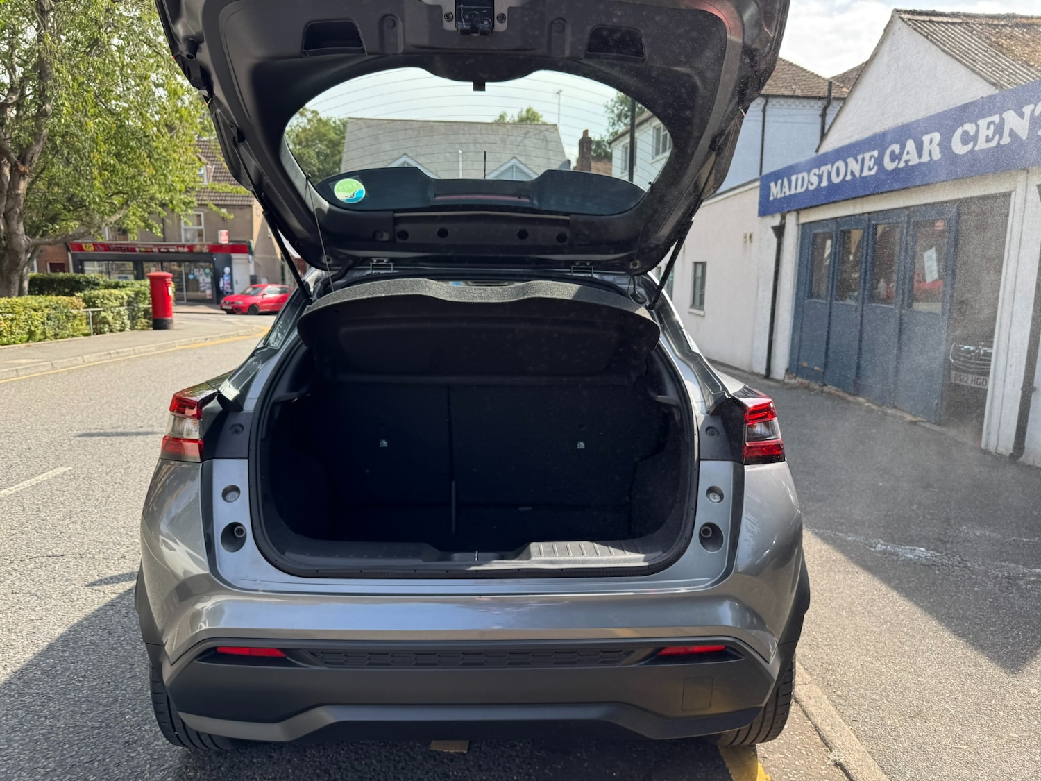 Vehicle 19