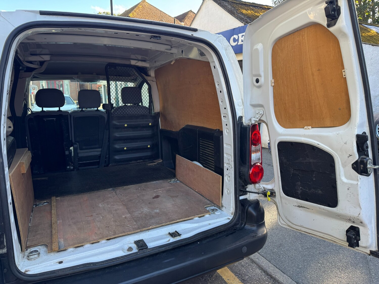 Vehicle 14