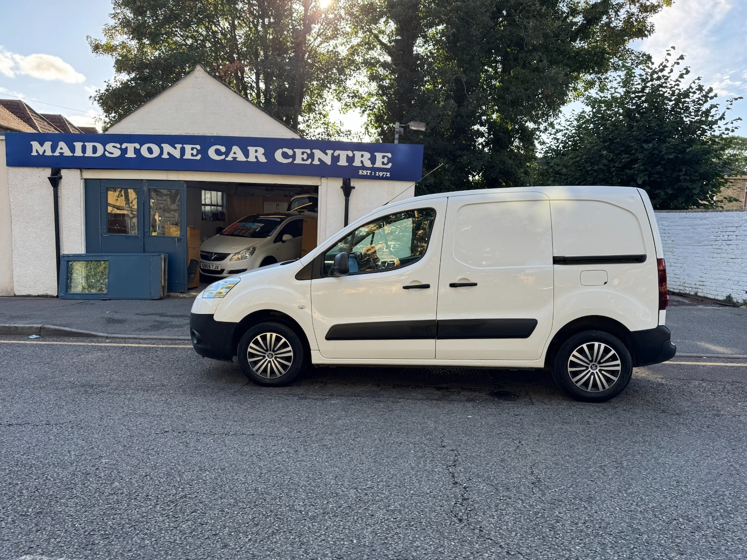 Used Peugeot Partner 2013 for sale - 75731338: Photo 68