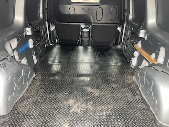 Used Nissan NV250 2021 for sale - 77915385: Photo