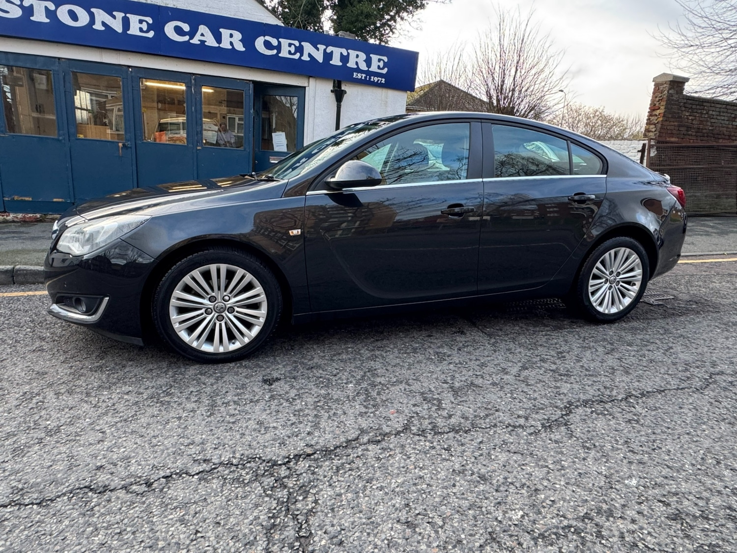 Used Vauxhall Insignia 2014 for sale - 77351146: Photo 1