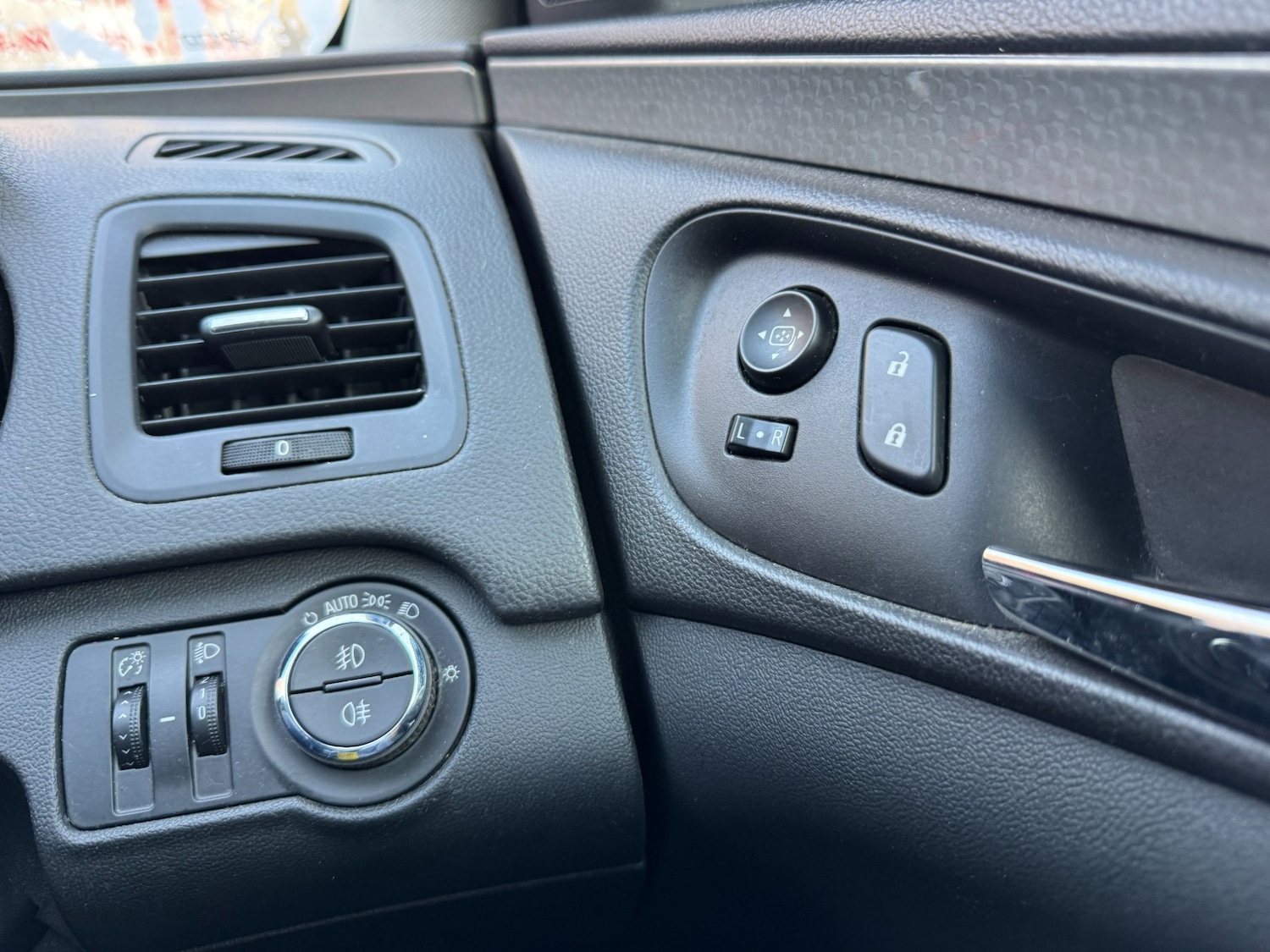 Used Vauxhall Insignia 2014 for sale - 77351146: Photo 19