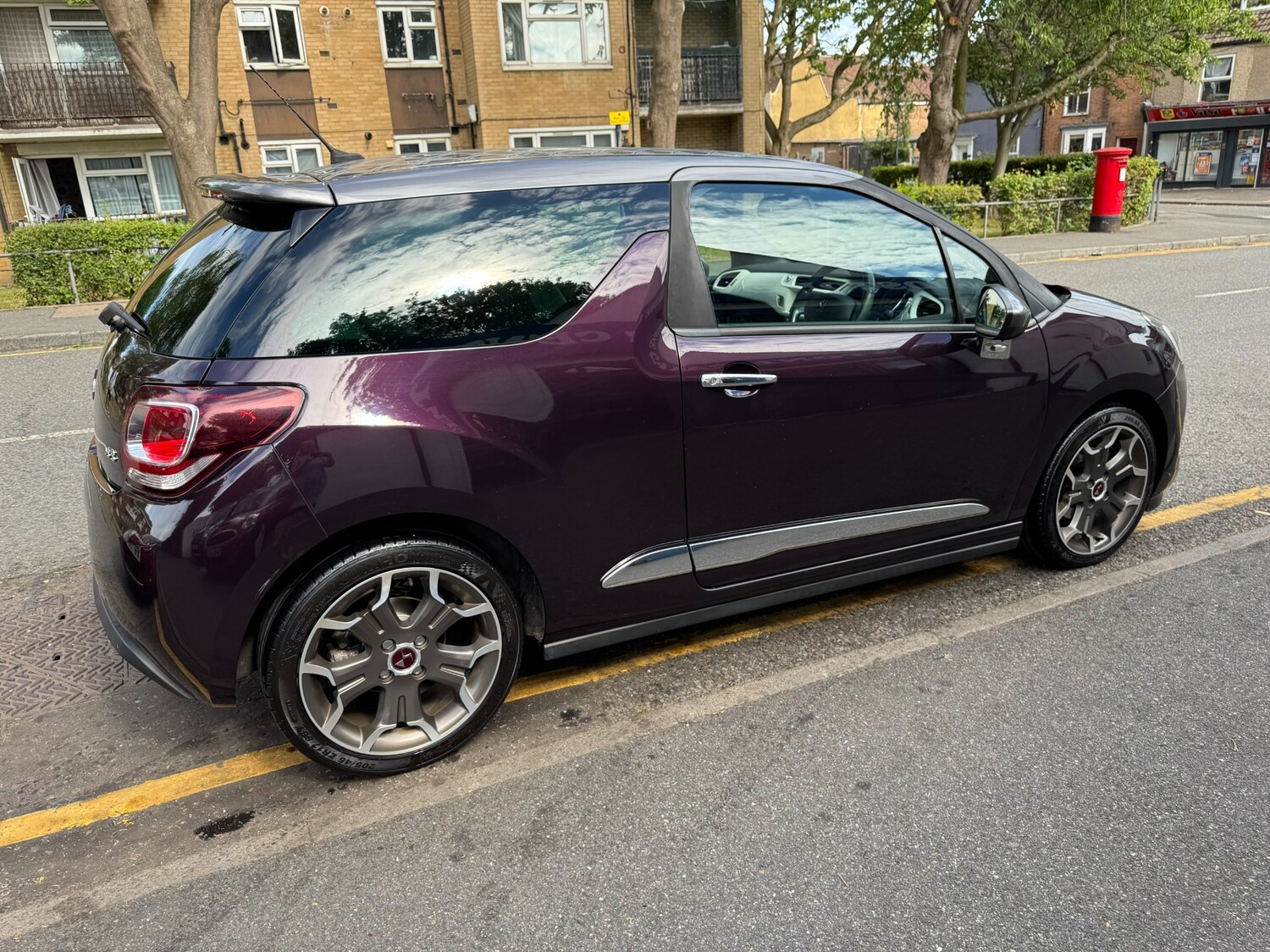 Vehicle 76