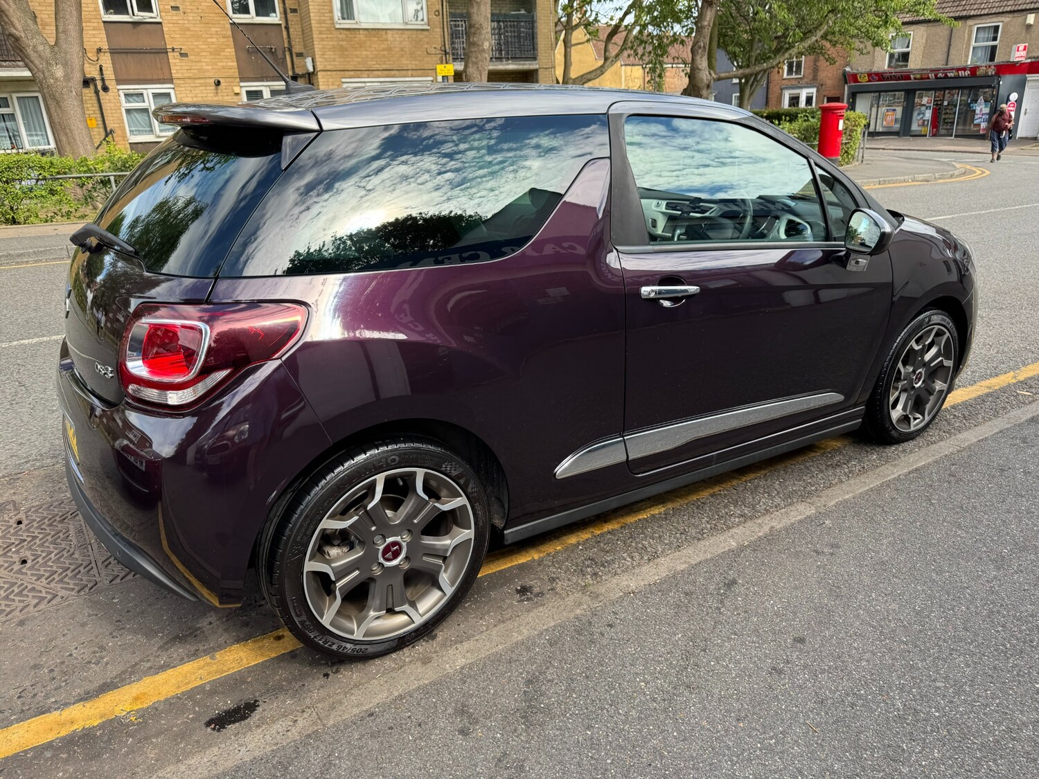 Vehicle 77
