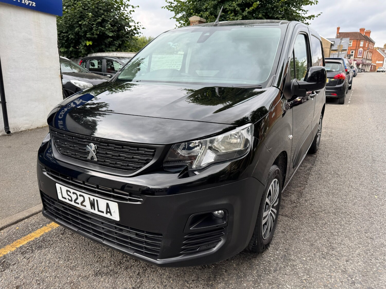 Vehicle 28