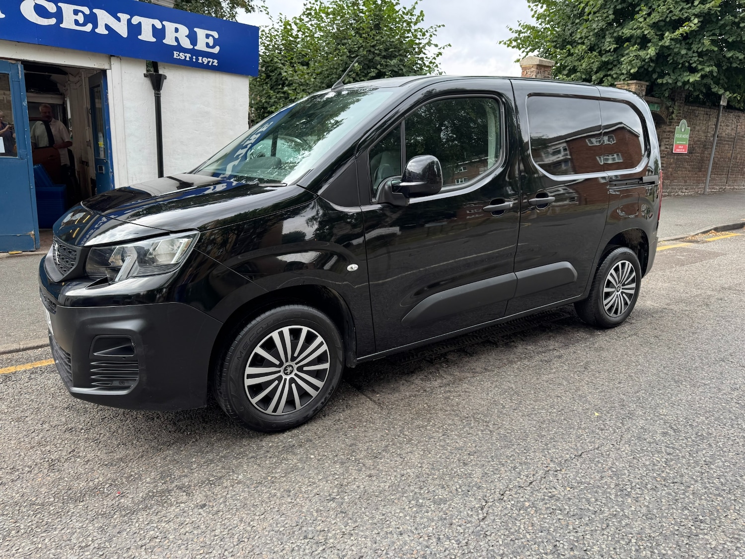 Vehicle 33