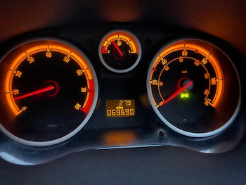 Used Vauxhall Corsa 2013 for sale - 76948715: Photo