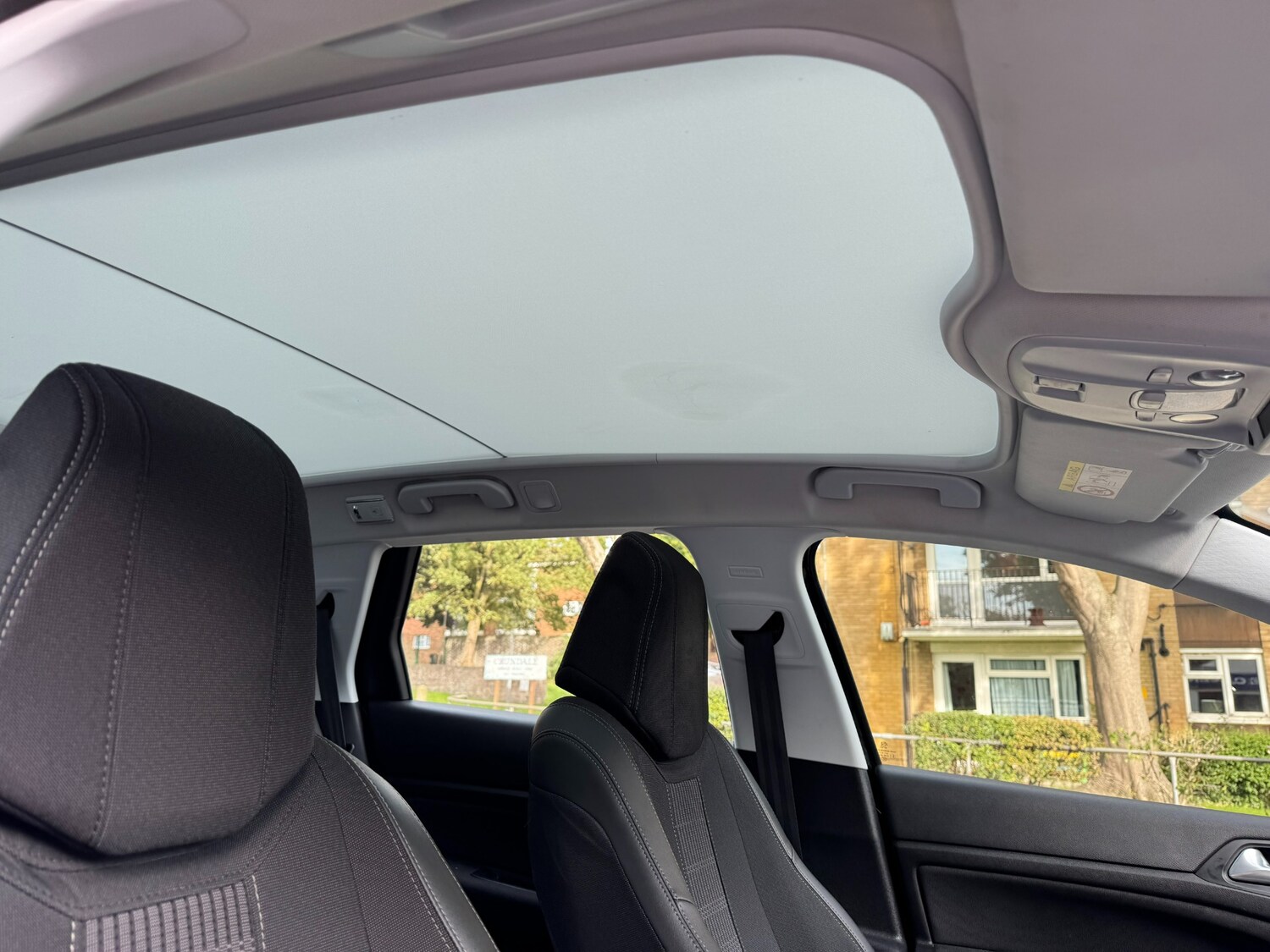 Used Peugeot 308 2018 for sale - 75848148: Photo 18