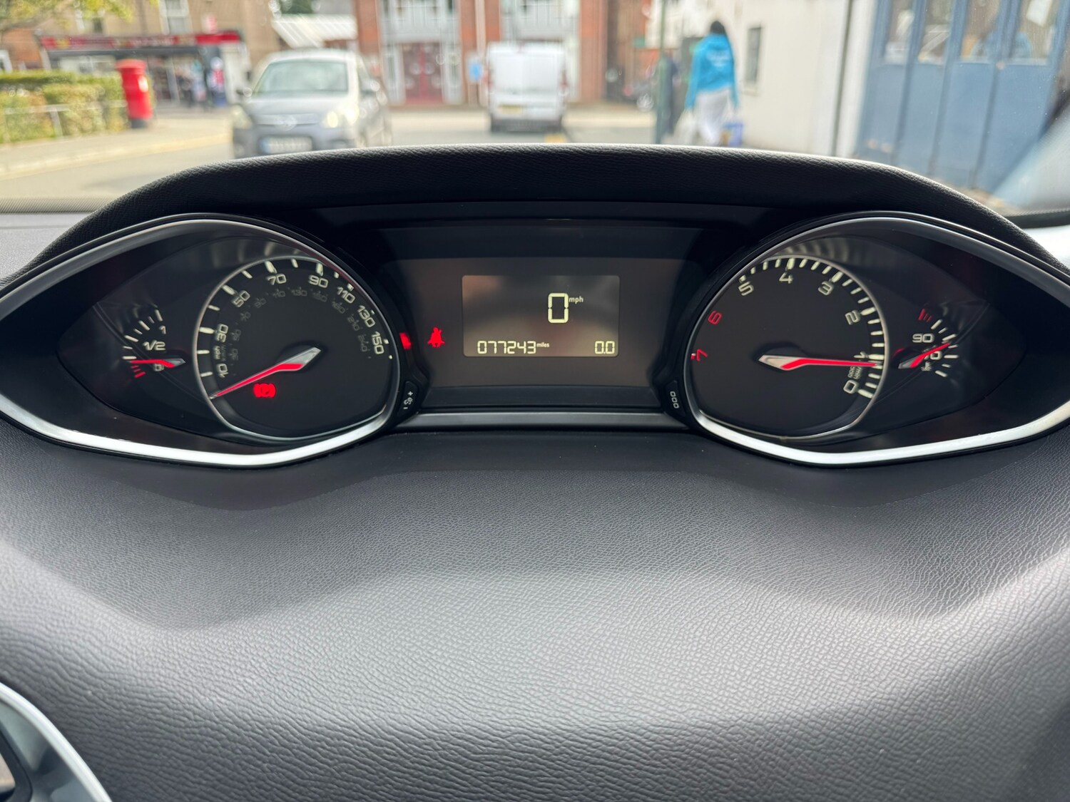 Used Peugeot 308 2018 for sale - 75848148: Photo 42