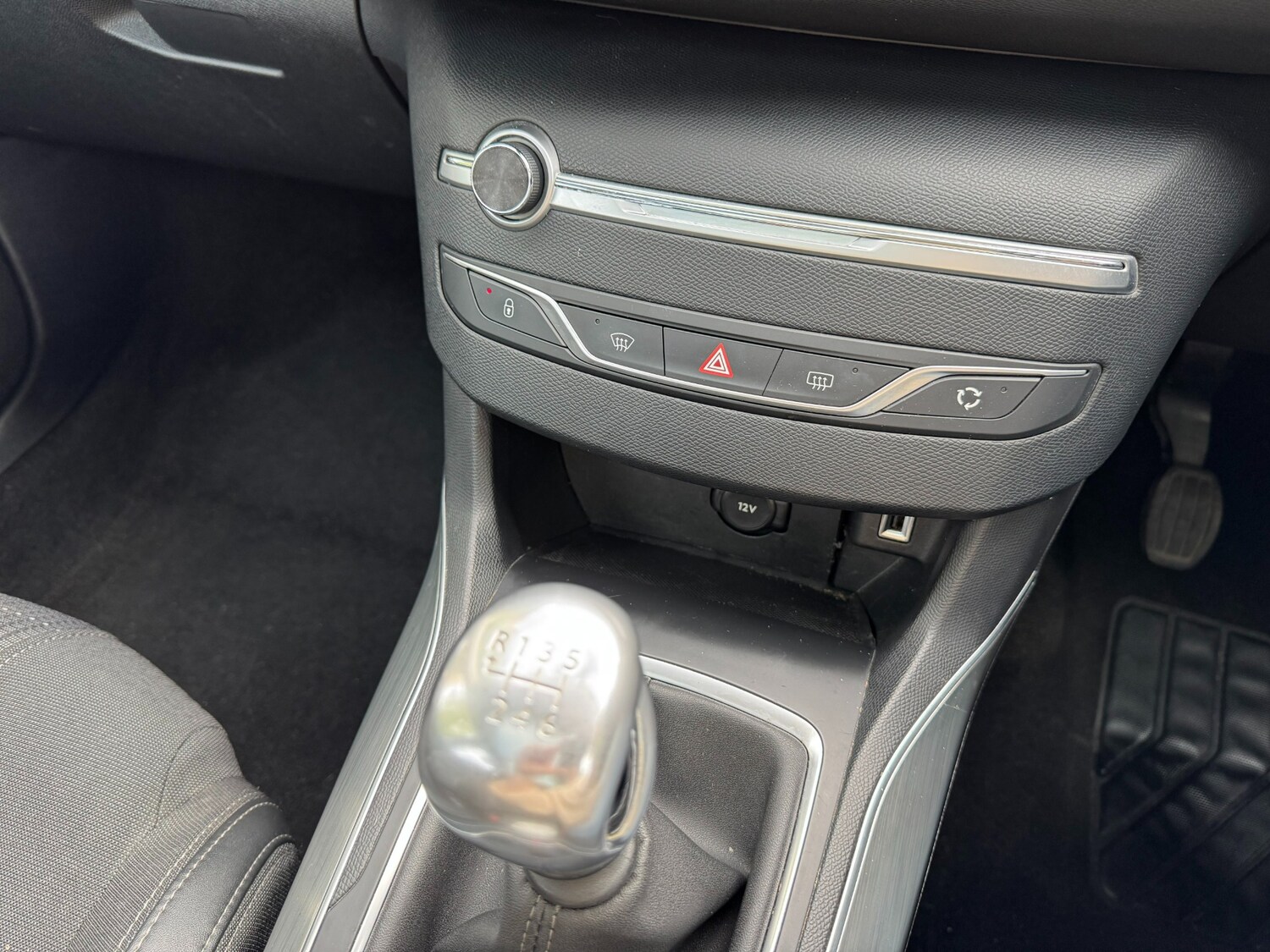 Used Peugeot 308 2018 for sale - 75848148: Photo 45