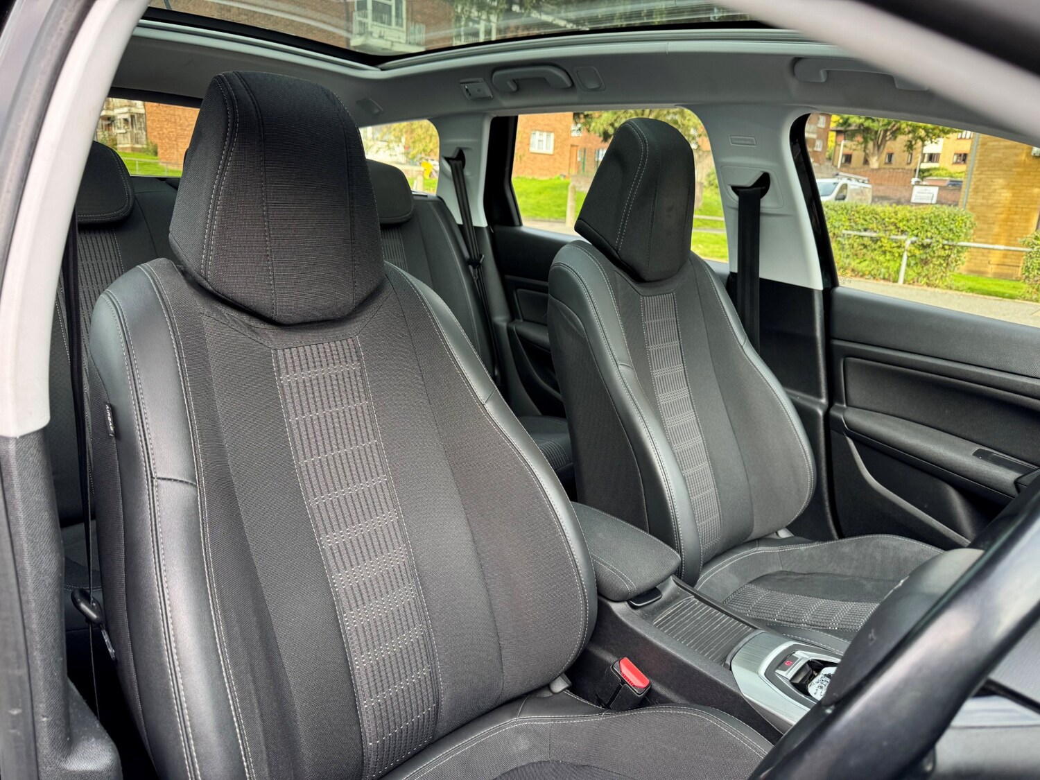 Used Peugeot 308 2018 for sale - 75848148: Photo 49