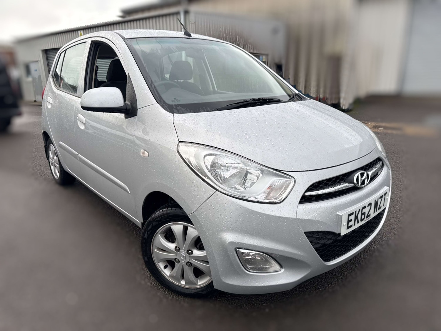 Used Hyundai i10 2012 for sale - 77283684: Photo 1