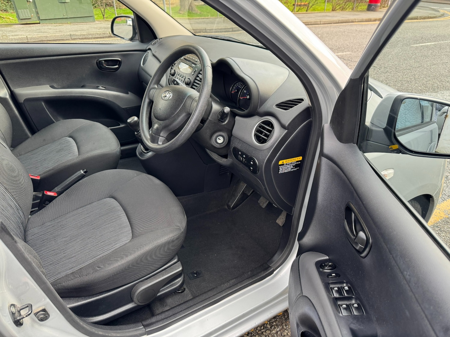 Used Hyundai i10 2012 for sale - 77283684: Photo 16