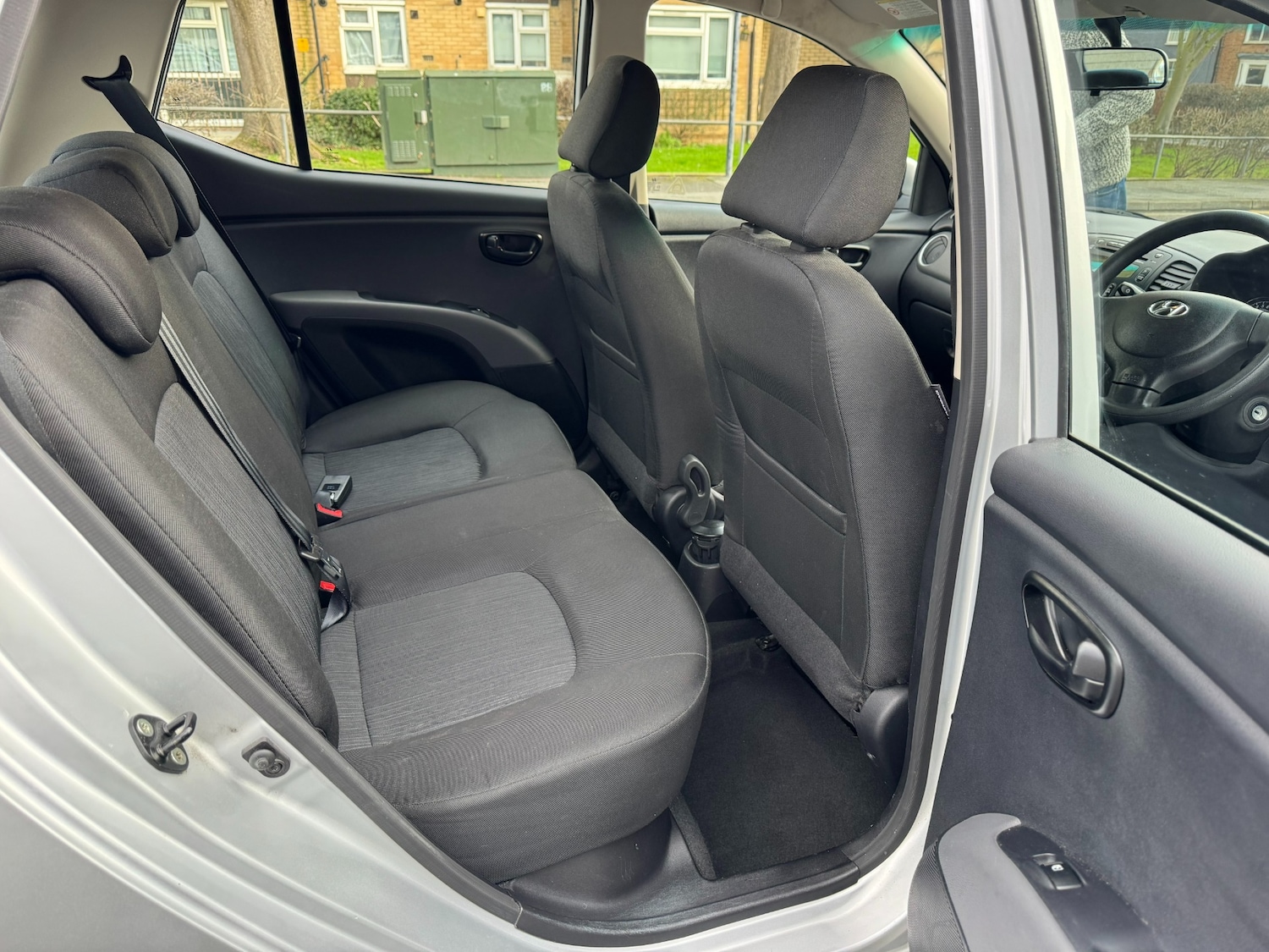 Used Hyundai i10 2012 for sale - 77283684: Photo 17