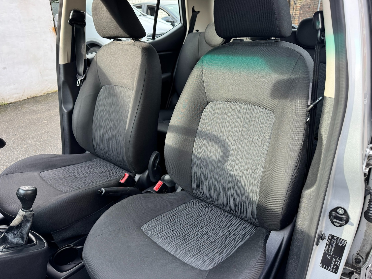 Used Hyundai i10 2012 for sale - 77283684: Photo 22