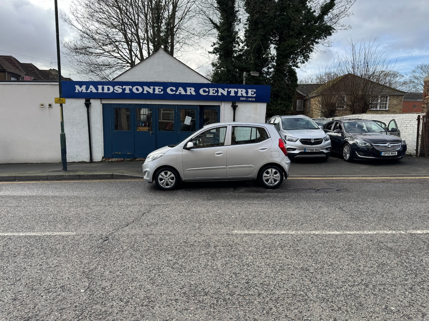 Used Hyundai i10 2012 for sale - 77283684: Photo 24