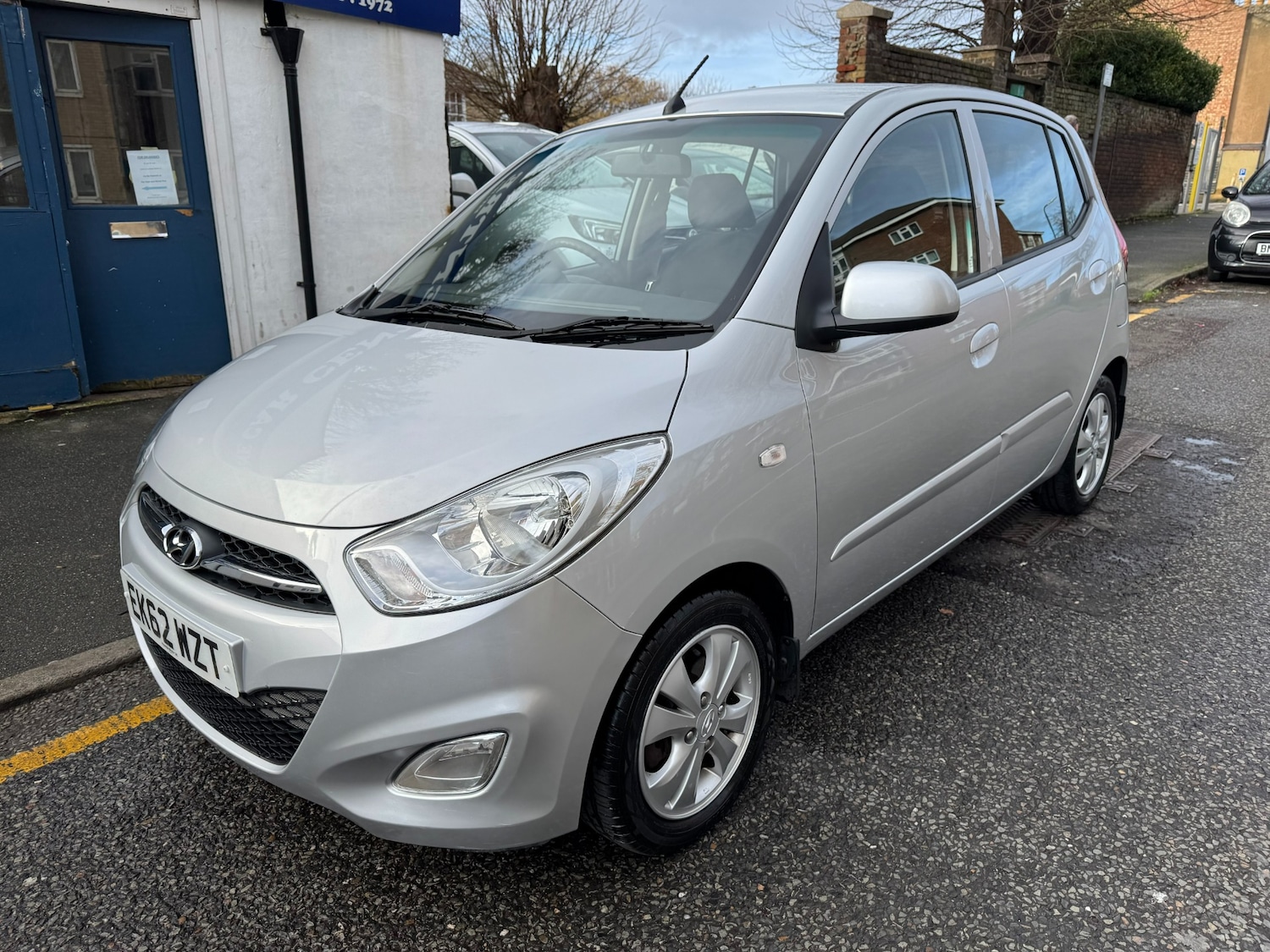Used Hyundai i10 2012 for sale - 77283684: Photo 30