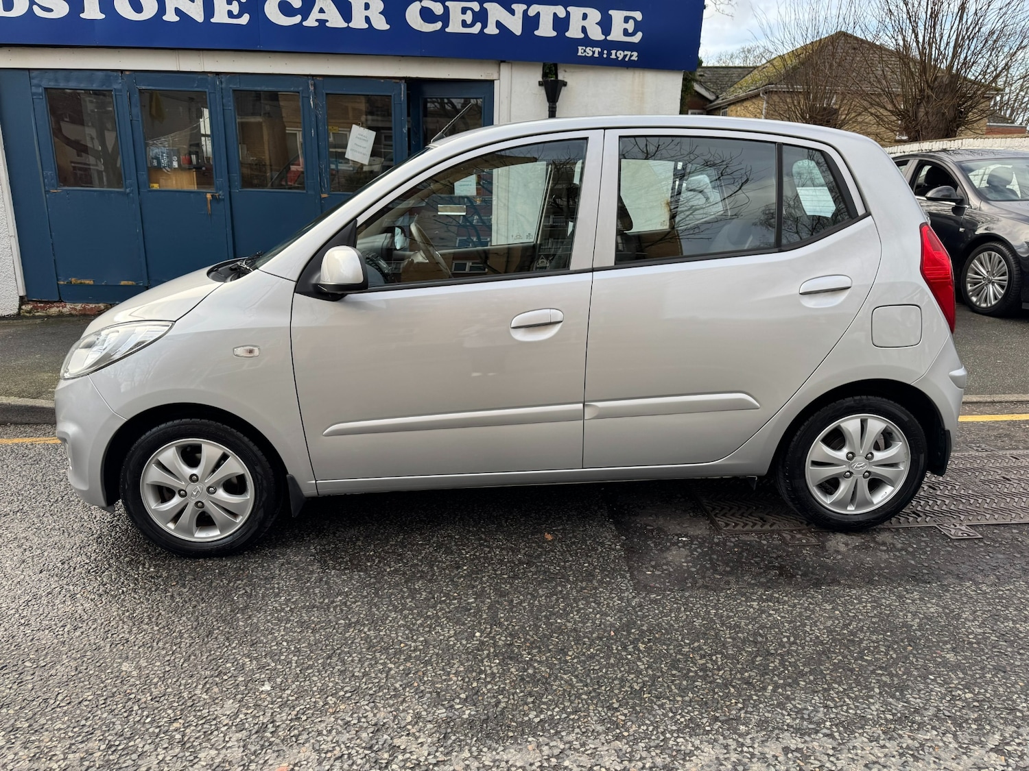 Used Hyundai i10 2012 for sale - 77283684: Photo 43