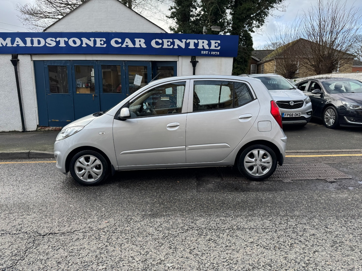 Used Hyundai i10 2012 for sale - 77283684: Photo 44