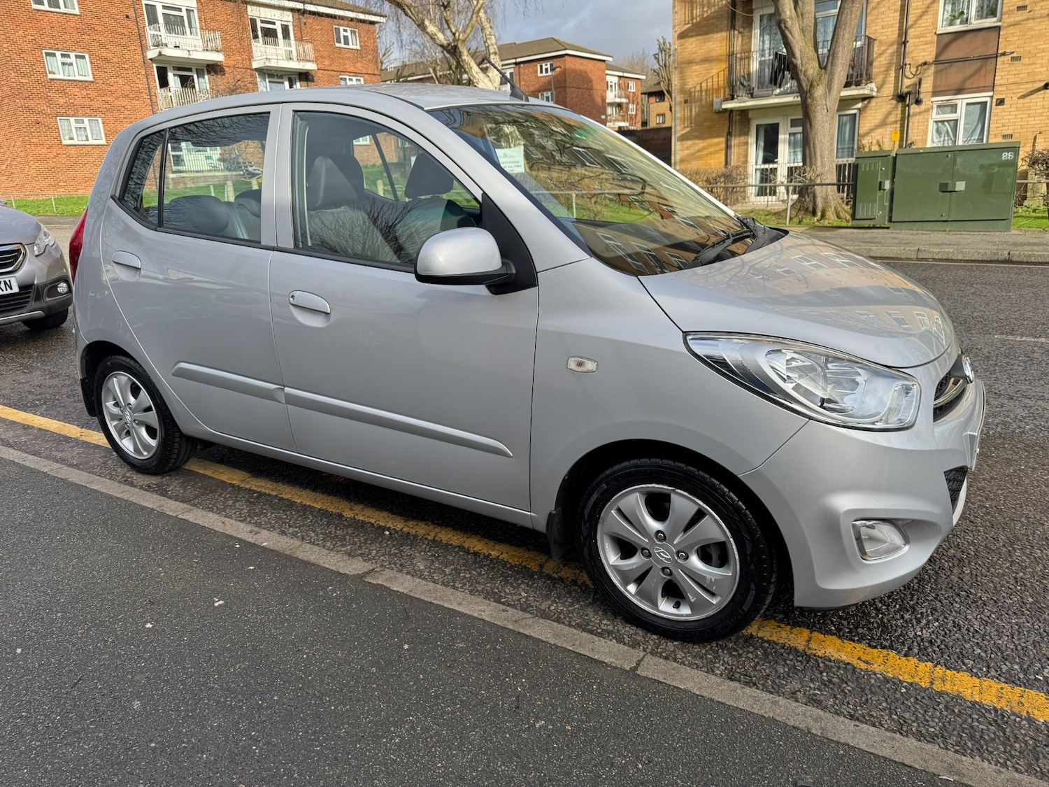 Used Hyundai i10 2012 for sale - 77283684: Photo 6