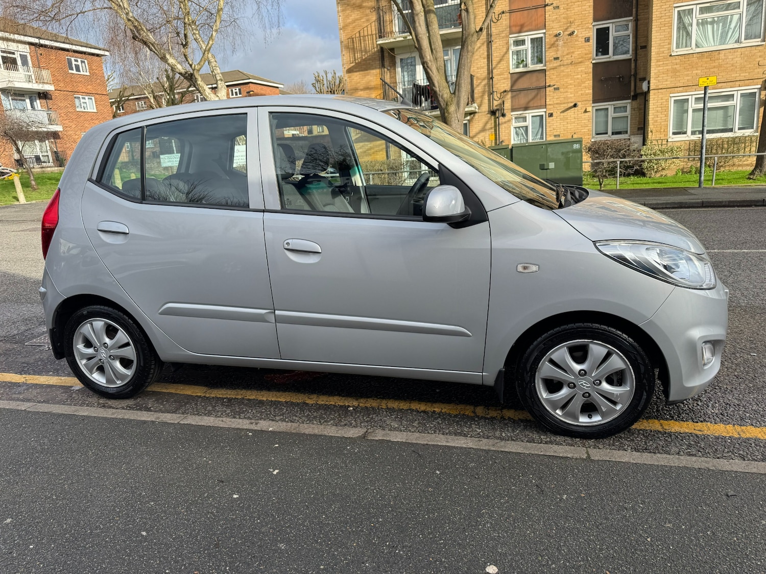 Used Hyundai i10 2012 for sale - 77283684: Photo 7