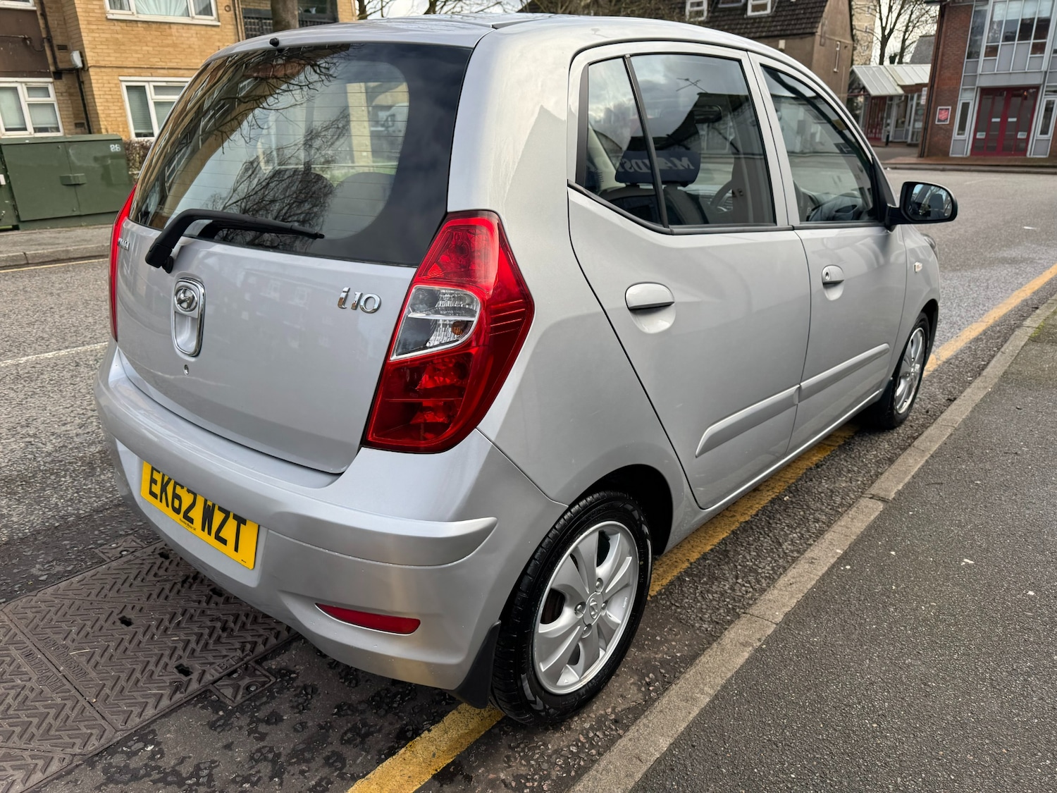 Used Hyundai i10 2012 for sale - 77283684: Photo 75