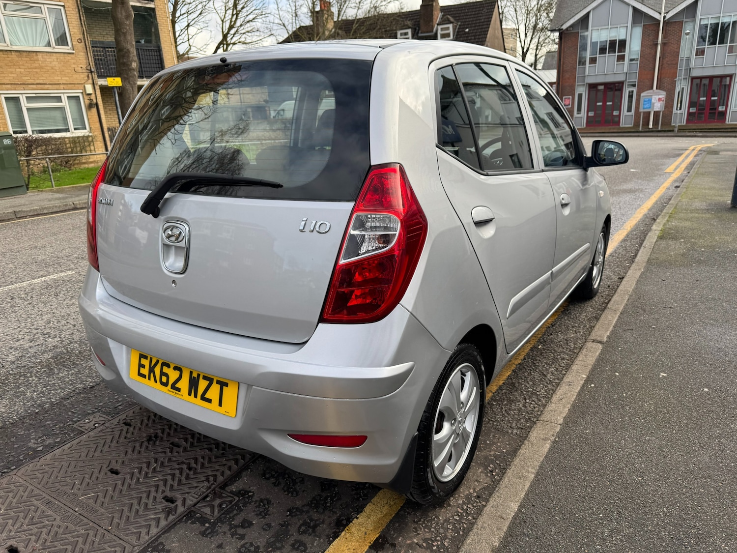 Used Hyundai i10 2012 for sale - 77283684: Photo 76