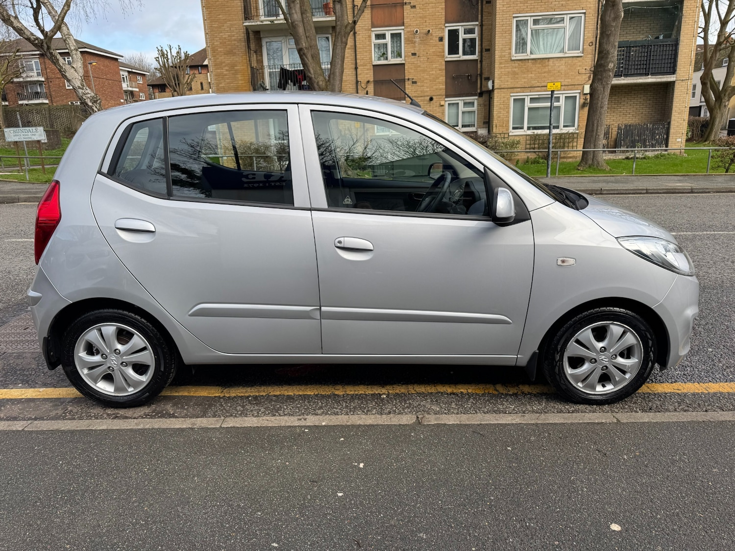 Used Hyundai i10 2012 for sale - 77283684: Photo 8
