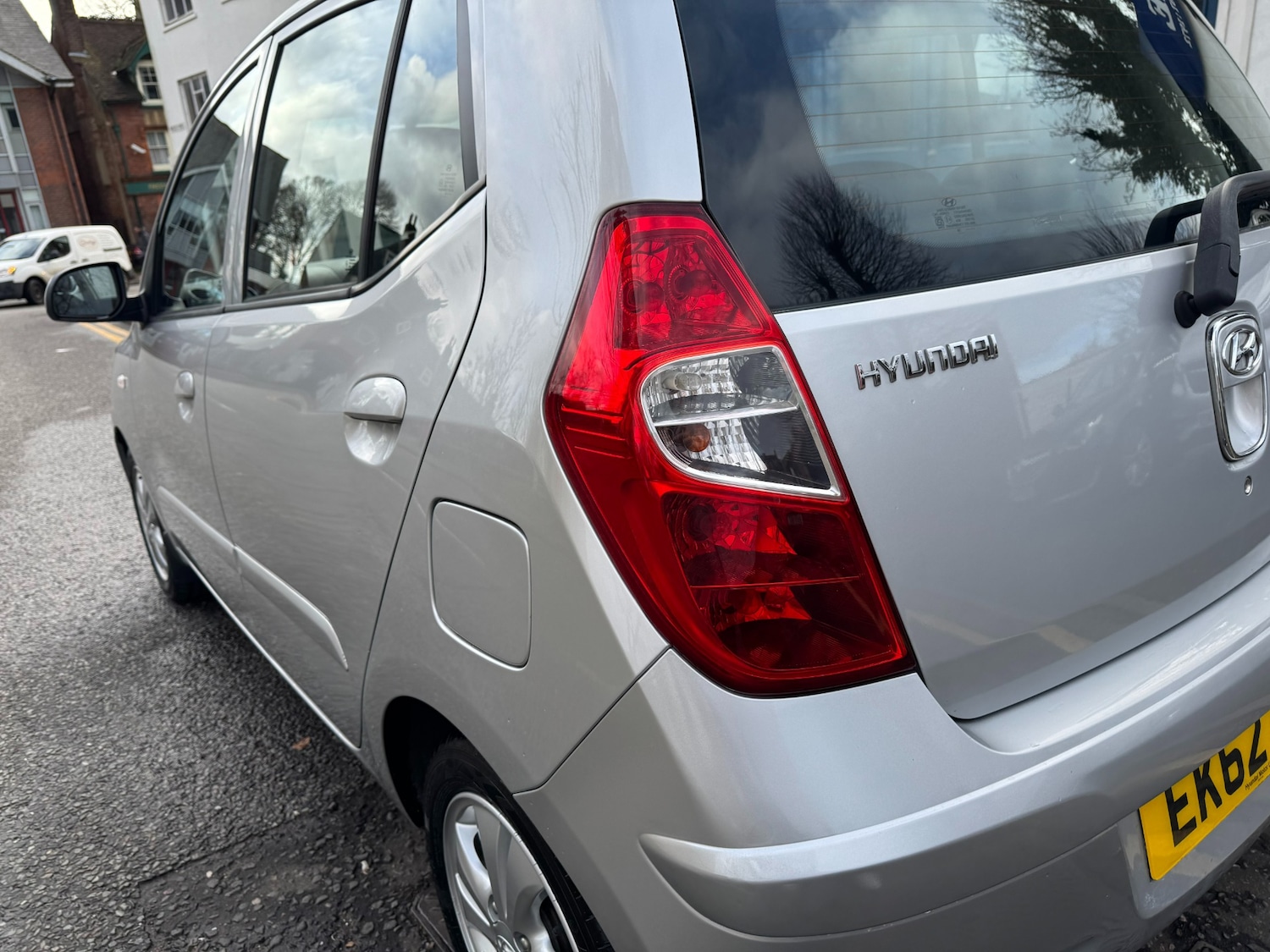 Used Hyundai i10 2012 for sale - 77283684: Photo 81