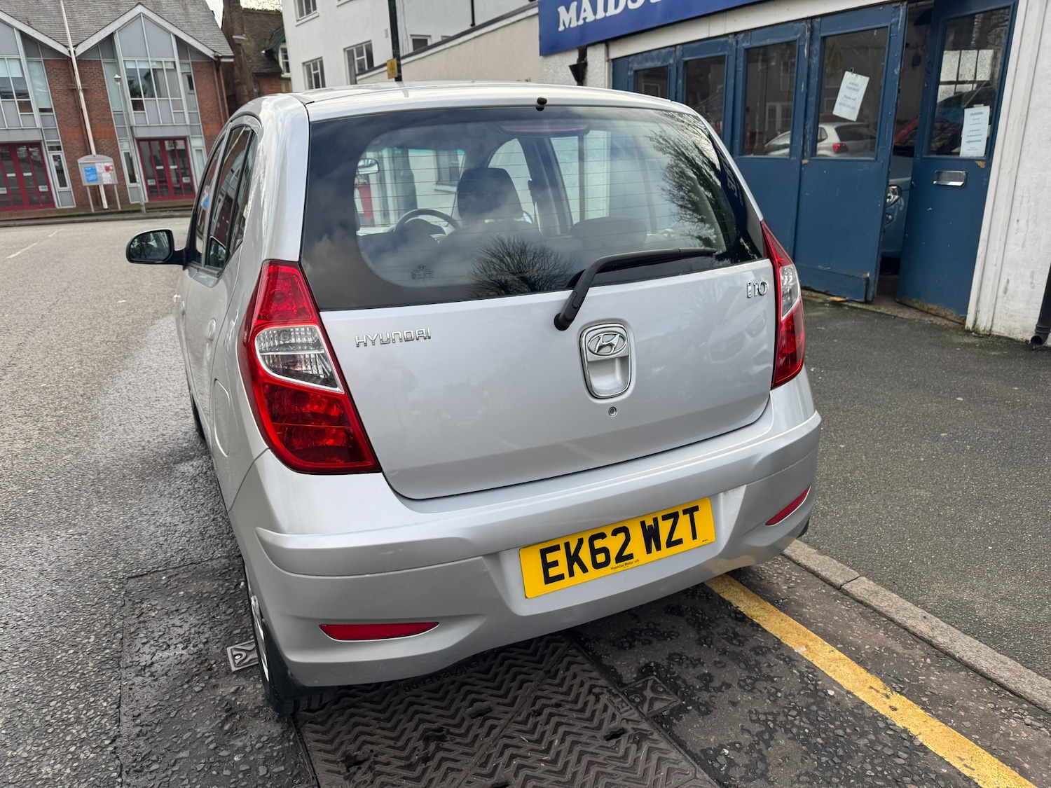 Used Hyundai i10 2012 for sale - 77283684: Photo 82