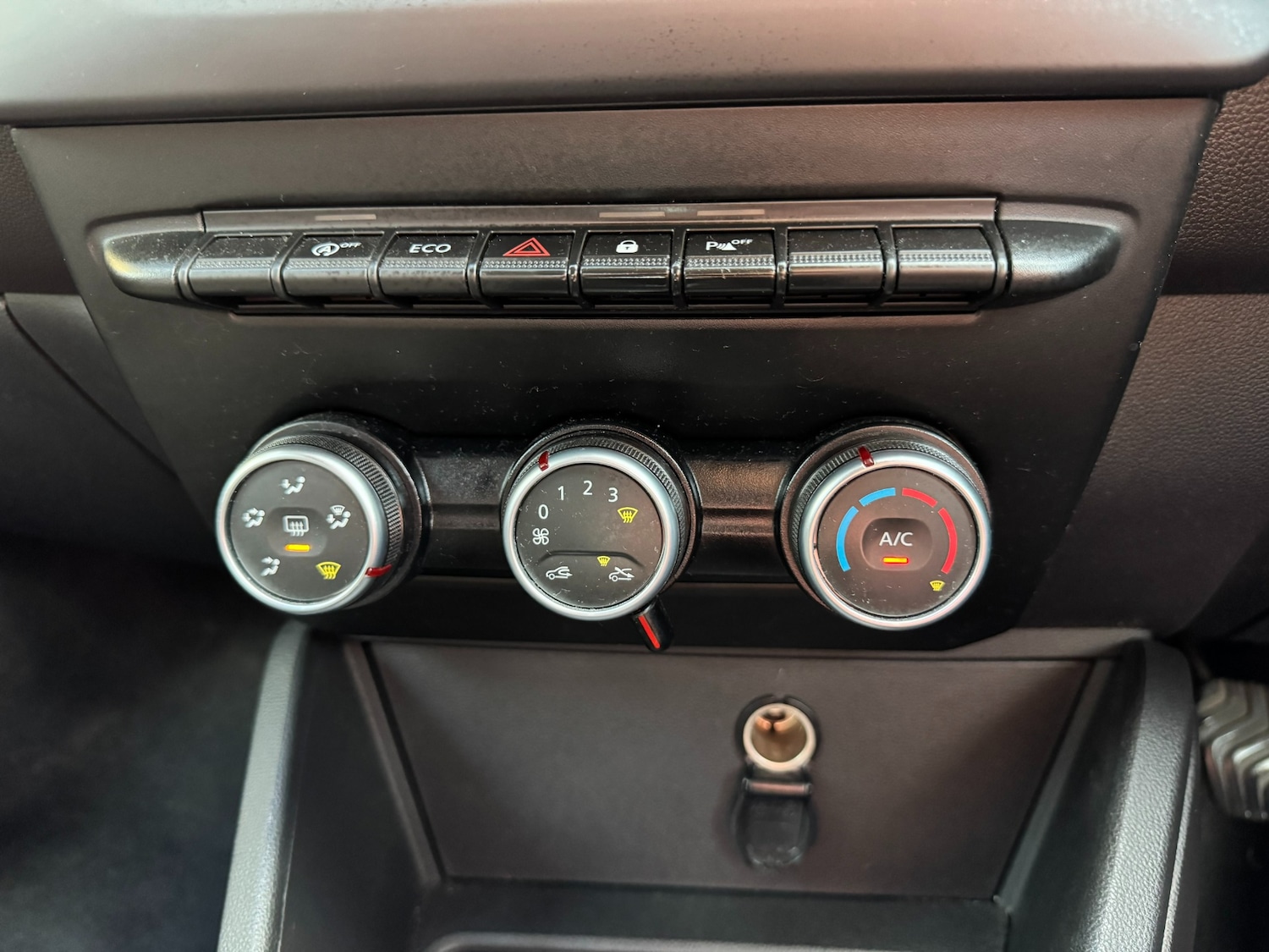 Used Dacia Duster 2019 for sale - 76299196: Photo 37