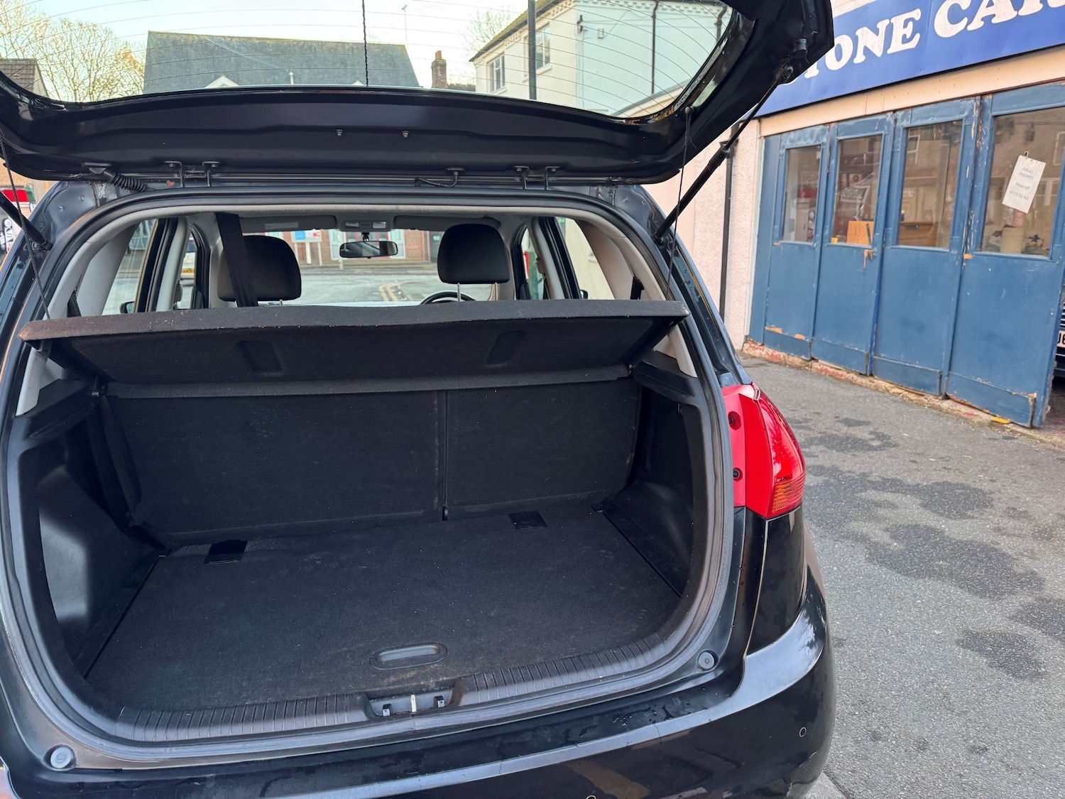 Used Kia Venga 2012 for sale - 77088363: Photo 49