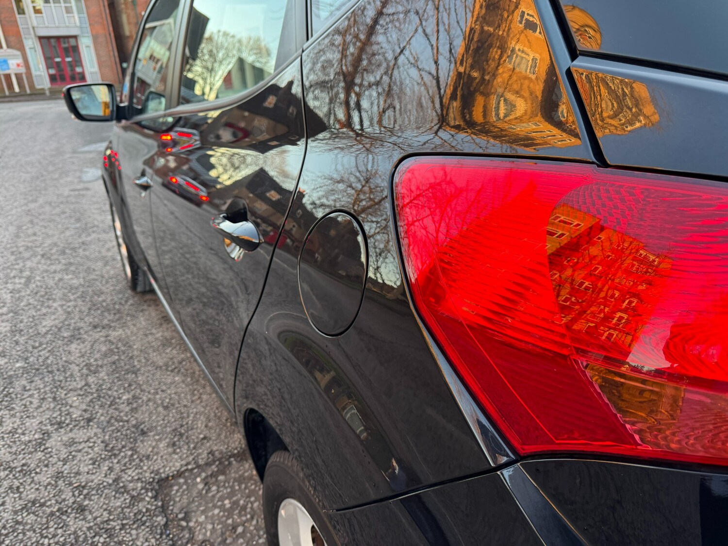 Used Kia Venga 2012 for sale - 77088363: Photo 78