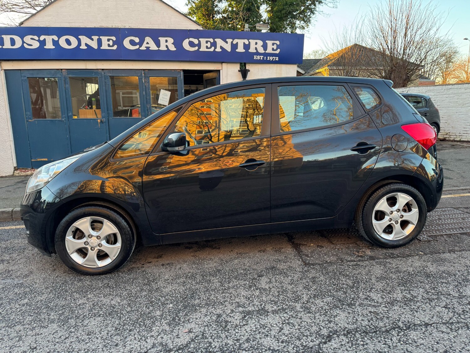 Used Kia Venga 2012 for sale - 77088363: Photo 86