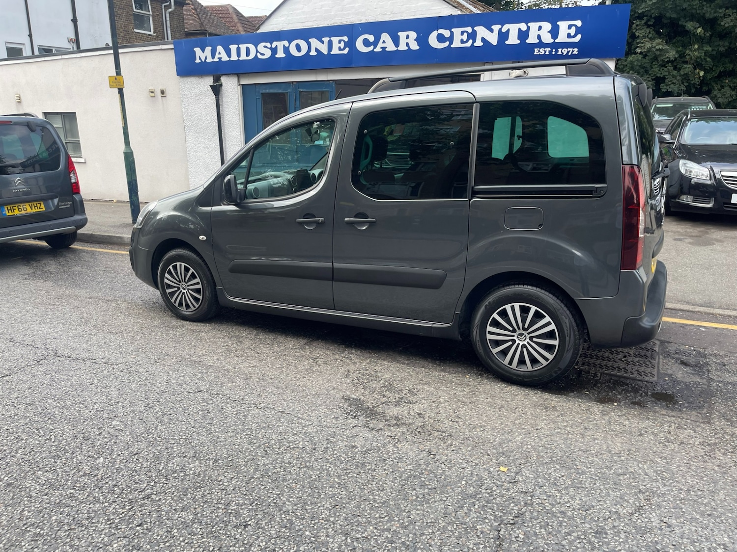 Vehicle 25