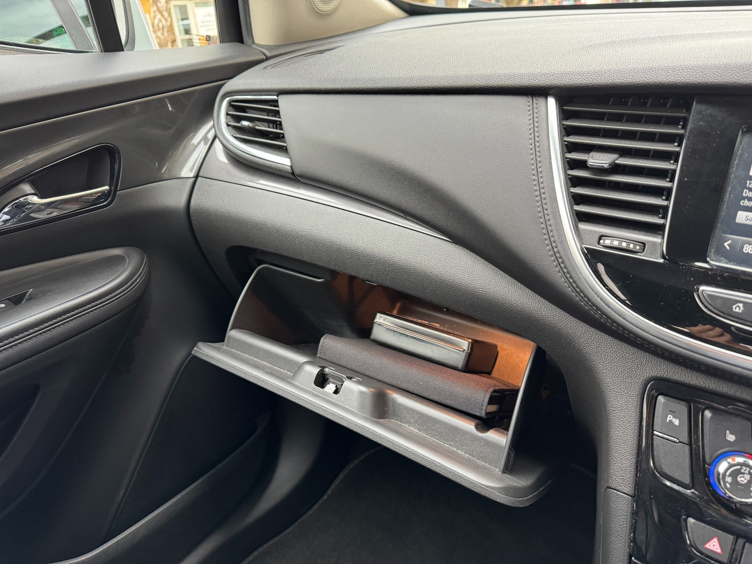 Used Vauxhall Mokka X 2018 for sale - 76421819: Photo 23