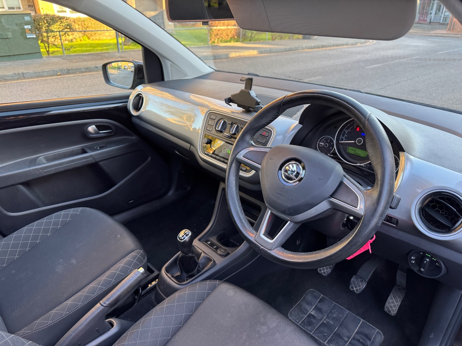 Used Skoda Citigo 2017 for sale - 76570656: Photo 4