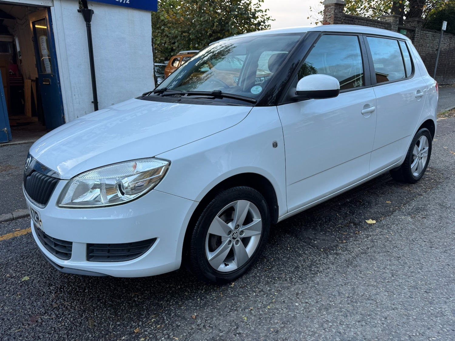 Used Skoda Fabia 2014 for sale - 76352681: Photo 3