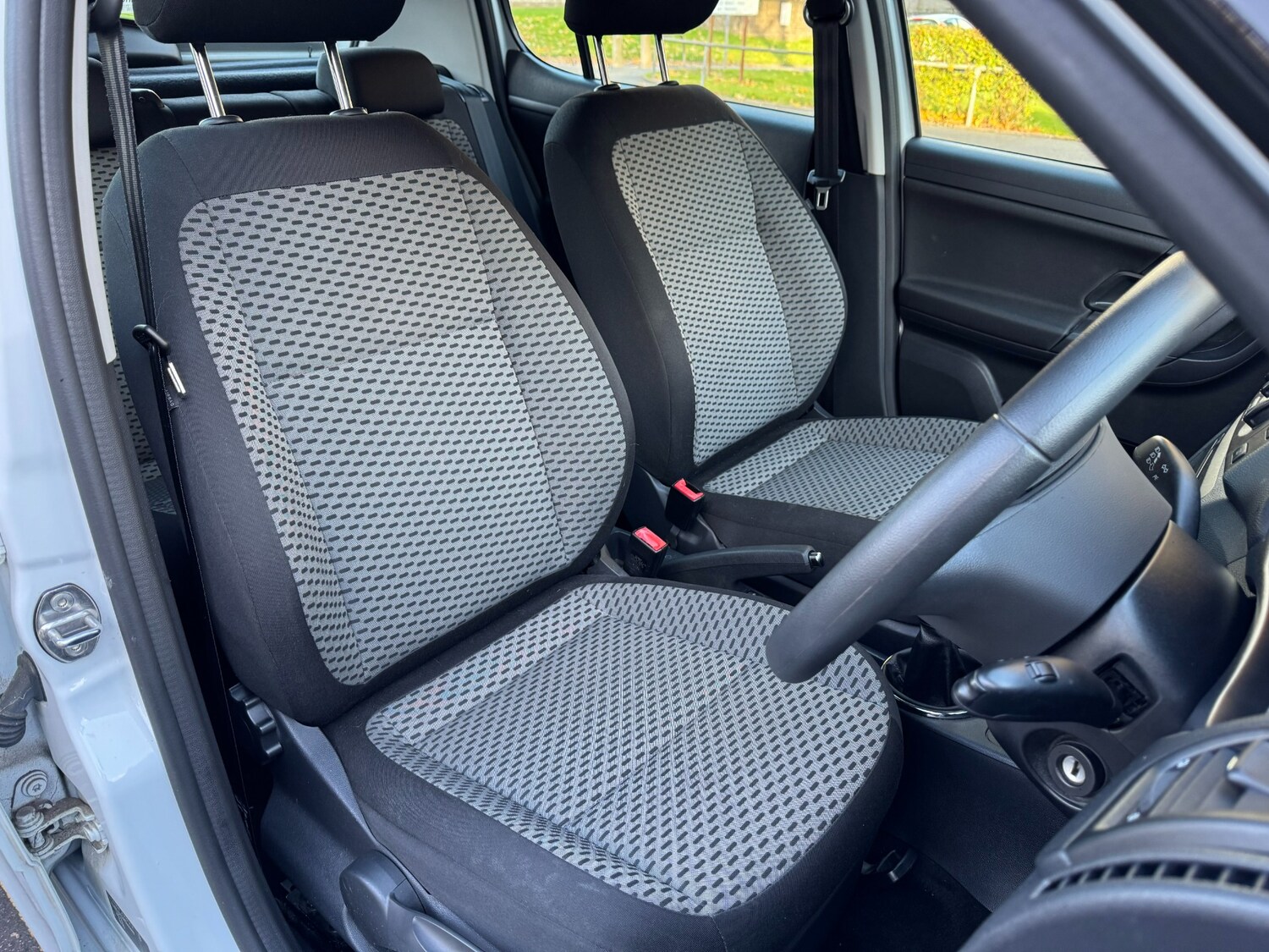 Used Skoda Fabia 2014 for sale - 76352681: Photo 46