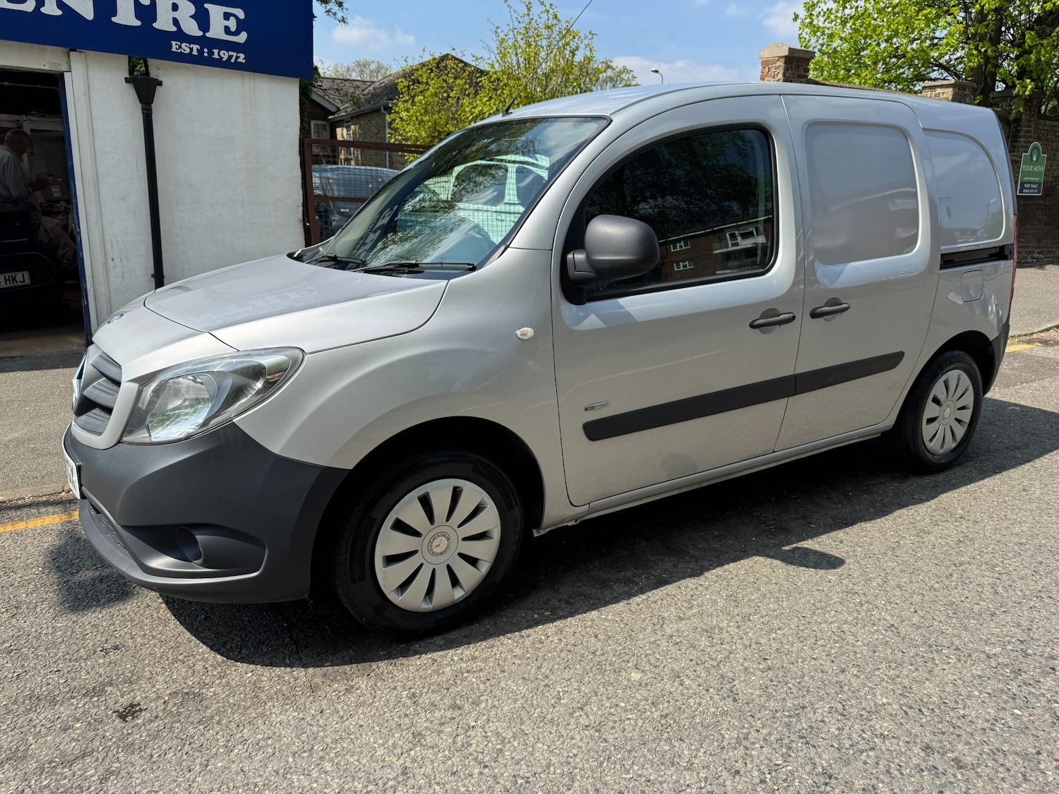 Vehicle 33