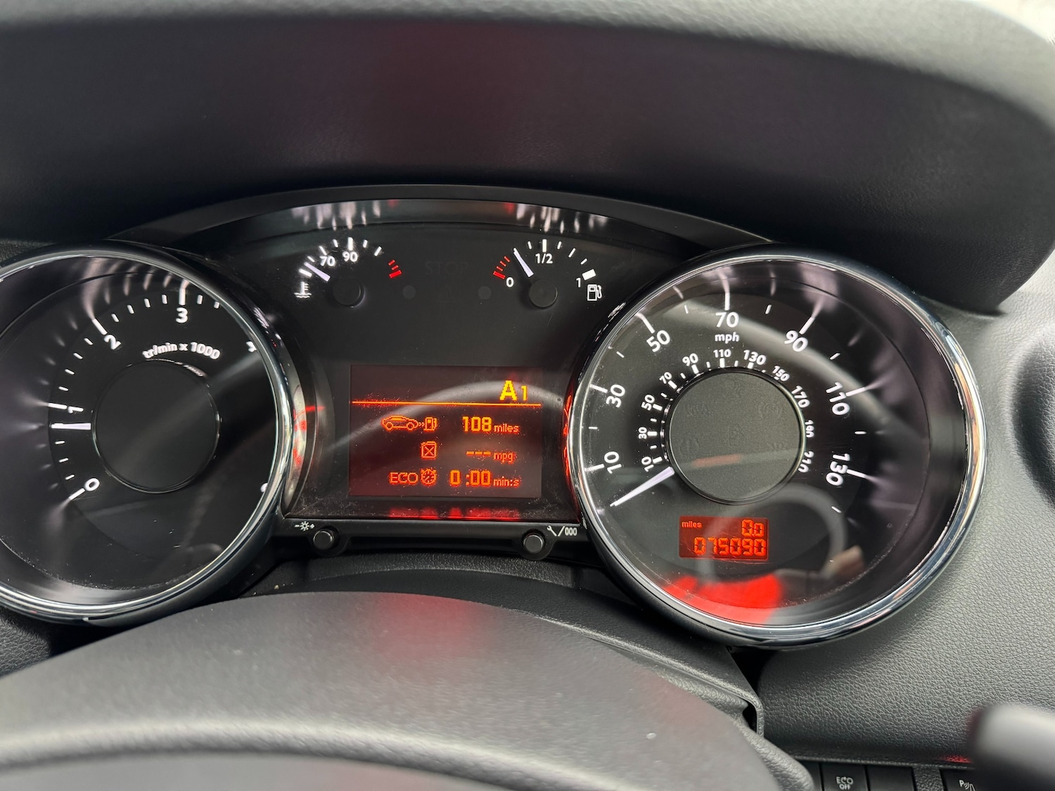 Used Peugeot 5008 2014 for sale - 76319753: Photo 15