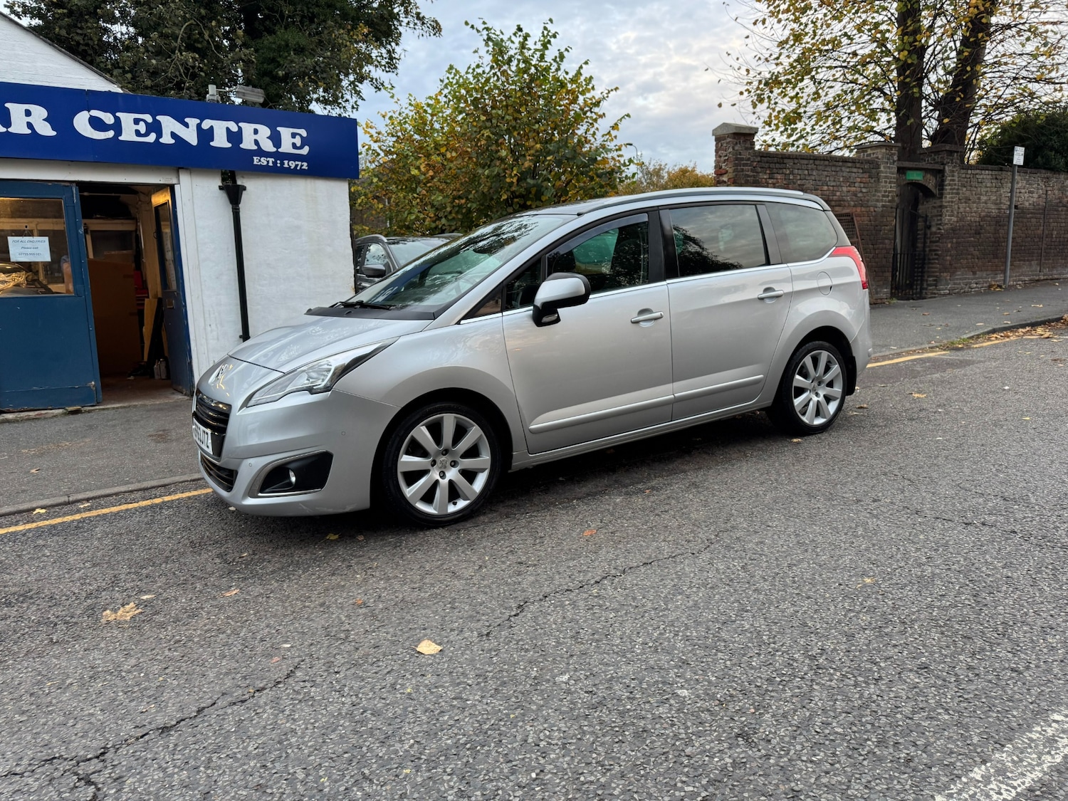 Used Peugeot 5008 2014 for sale - 76319753: Photo 36