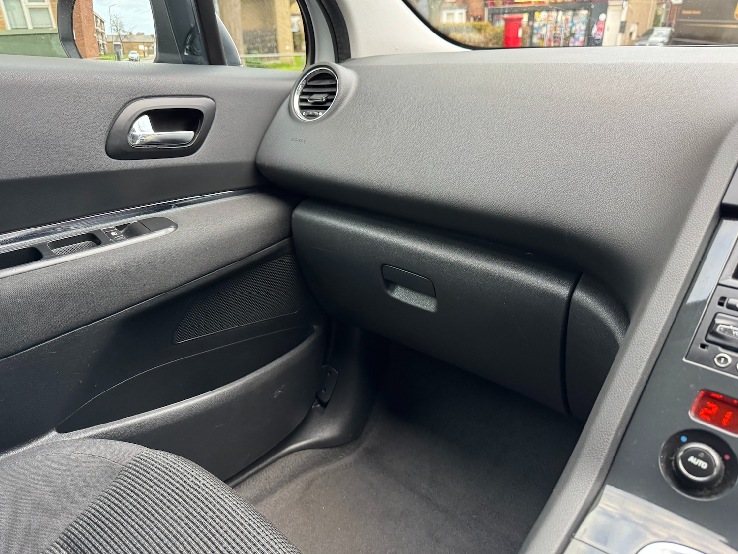 Used Peugeot 5008 2014 for sale - 76319753: Photo 47