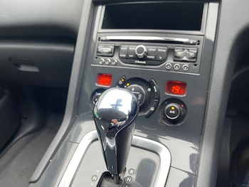 Used Peugeot 5008 2014 for sale - 76319753: Photo 4