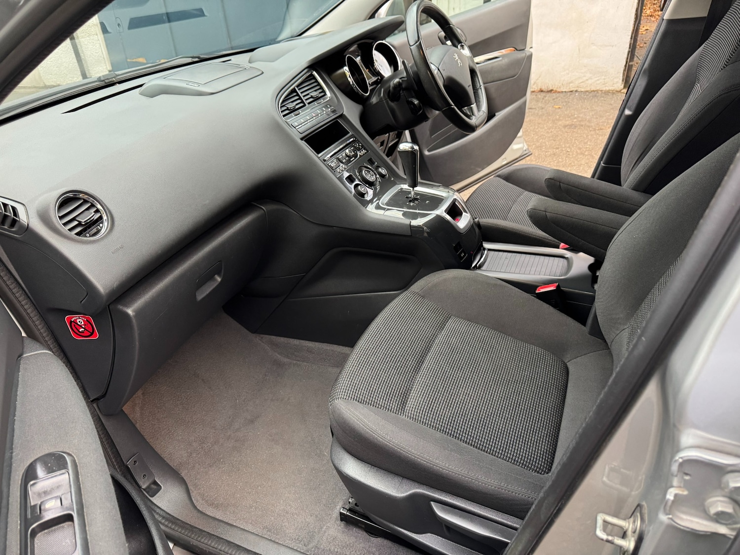 Used Peugeot 5008 2014 for sale - 76319753: Photo 52