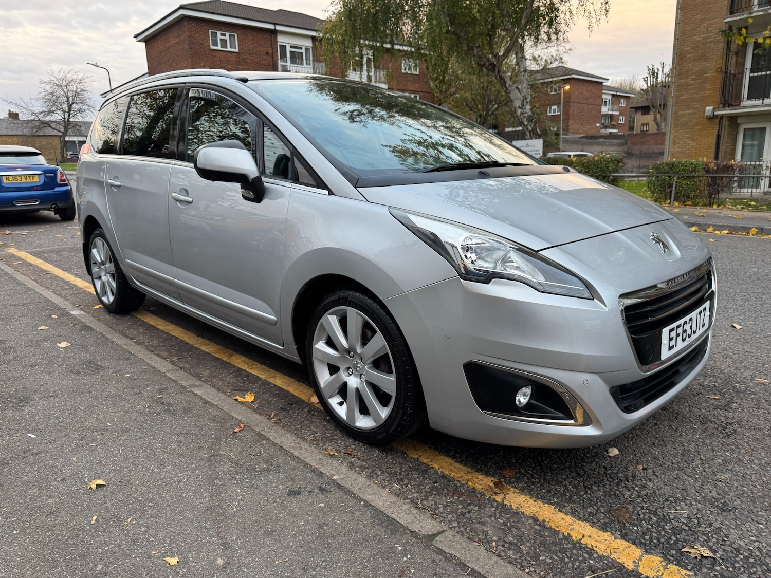 Used Peugeot 5008 2014 for sale - 76319753: Photo 6