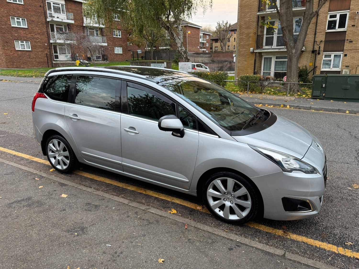 Used Peugeot 5008 2014 for sale - 76319753: Photo 60